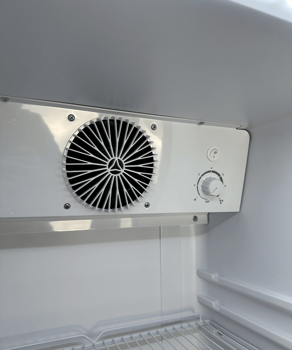 Combisteel Refrigerator 1 Glass Door Compact PIB-240R | 7455.3120 Upright Single Glass Door Chillers Combisteel