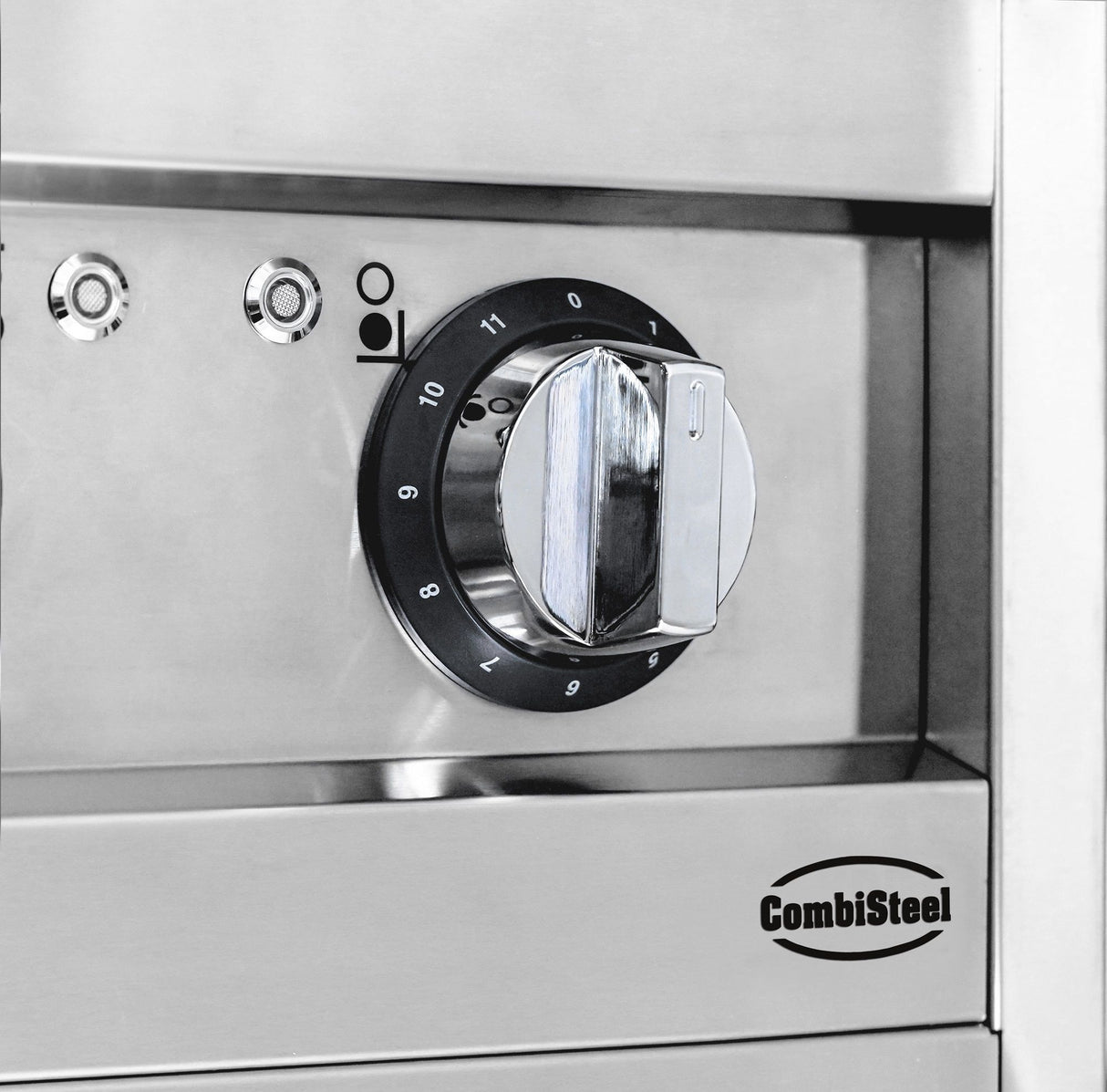 Combisteel Entry 700 Induction Stove 4 Hobs Electric Range | 7545.0010 Induction Hobs Combisteel
