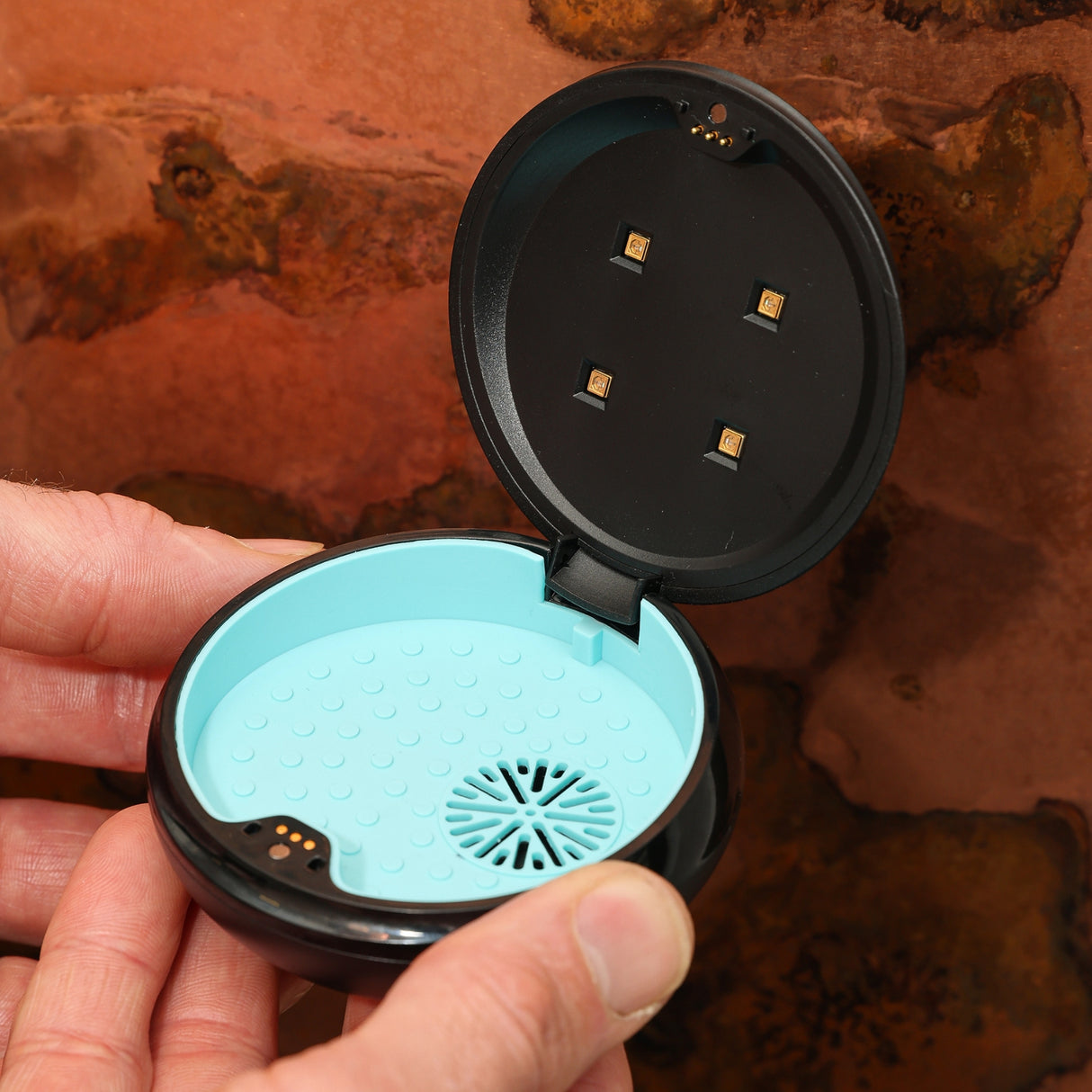 Opulus Go - UV Steriliser - Black Opulus