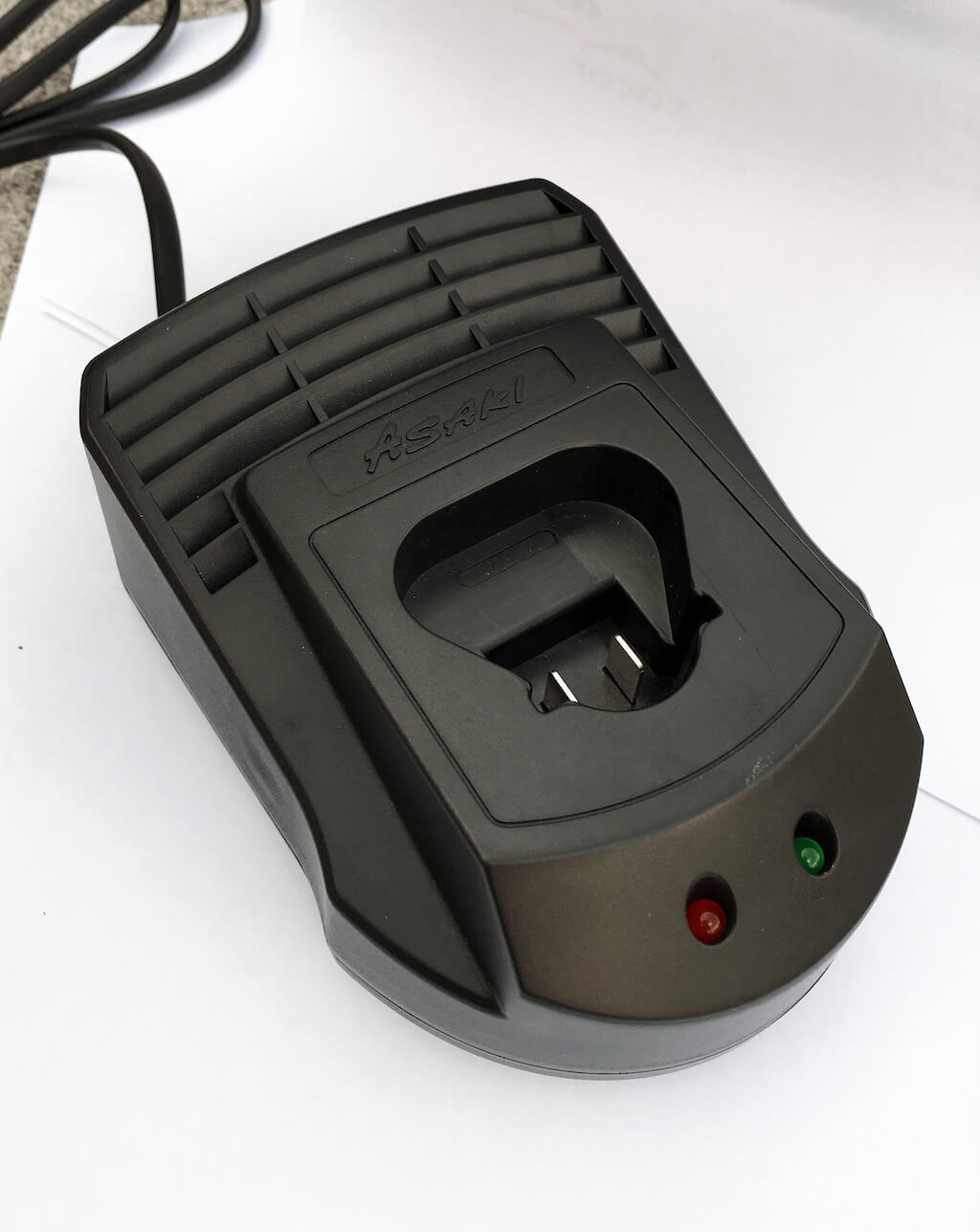 Empire Cordless Electric Kebab Shawarma Gyro Knife Slicer with Charger and 2 x Batteries - EMP-CKEBSLI Doner Kebab Slicer Knife Empire