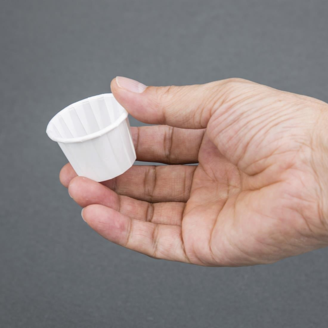 4 Aces Recyclable Paper Sauce Pots Small 1oz (Pack of 250) - CX080 Condiment Pots & Soup Cups 4 Aces