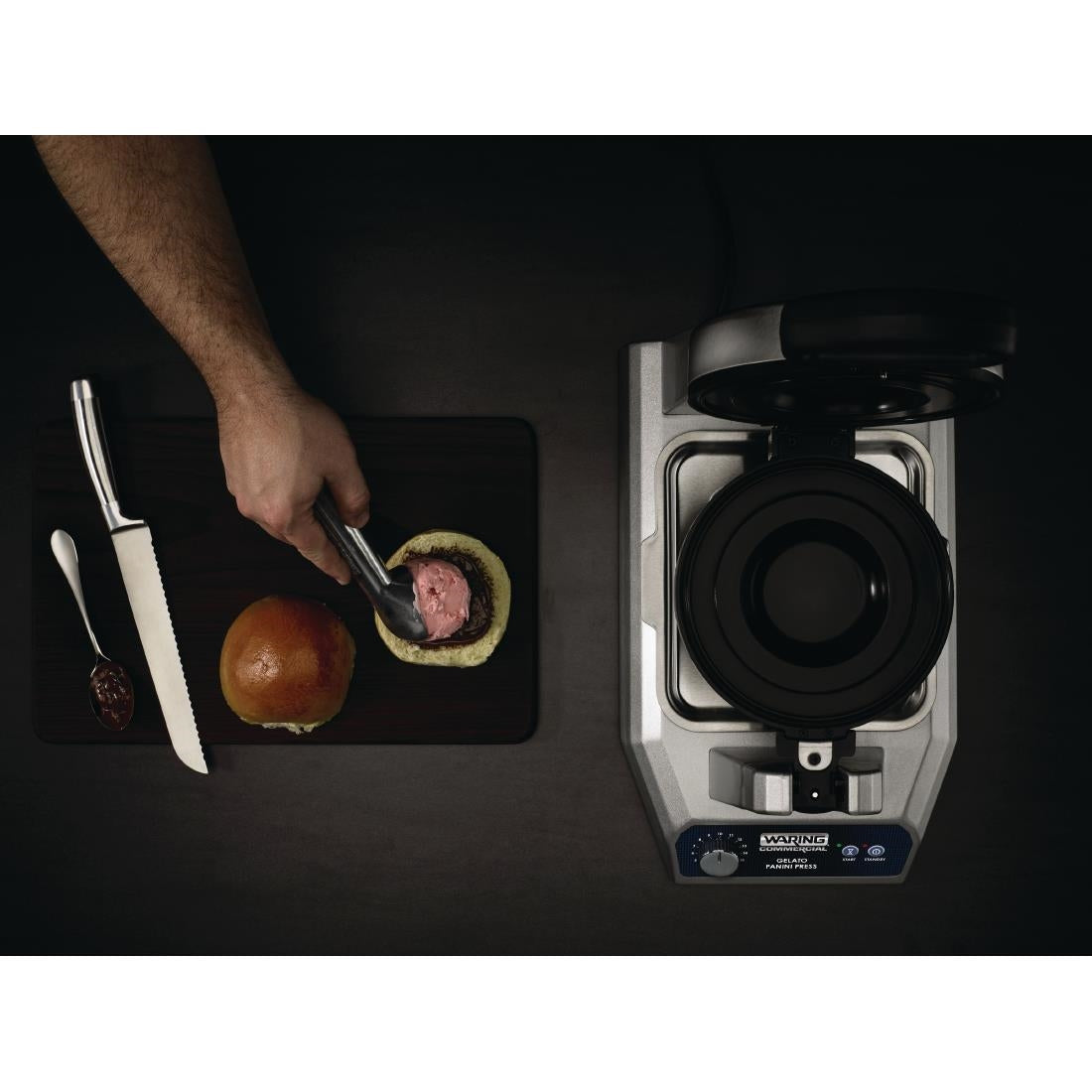 Waring Commercial Gelato Panini Press WWPG180E - CW554 Waffle Makers Waring