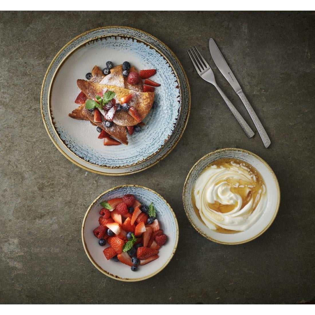 Churchill Homespun Accents Aquamarine Evolve Coupe Plates 260mm (Pack of 12) - CX668 Plates Churchill