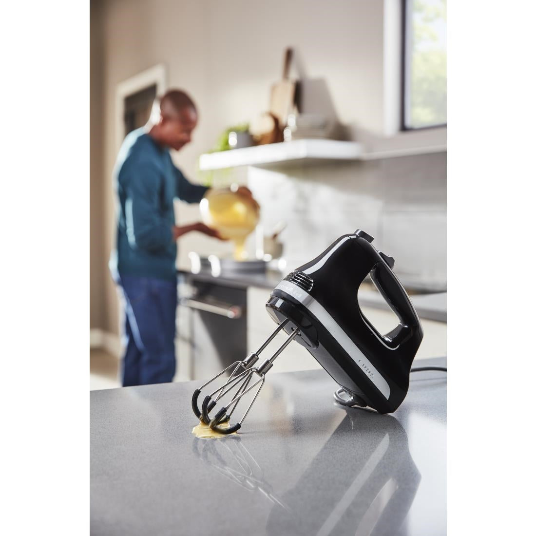 KitchenAid 6 Speed Hand Mixer with Flex Edge Beaters 5KHM6118BOB - CX779 Kitchenaid