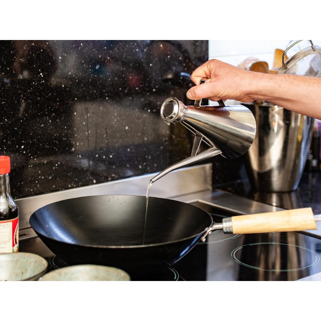 Beaumont Stainless Steel Oil Pot 500ml - CZ644 Beaumont