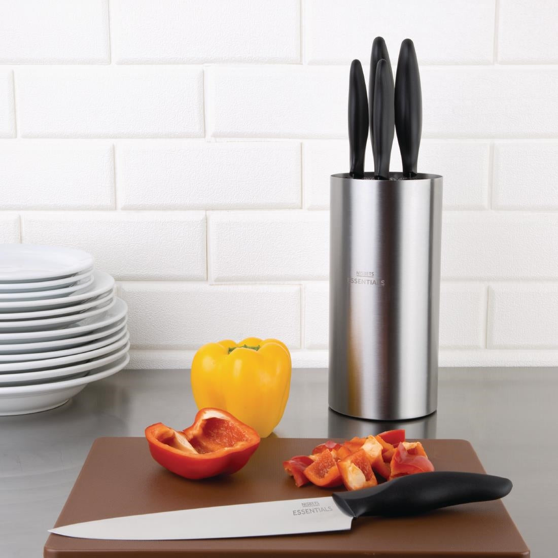 Nisbets Essentials Knife Block and Knives Set - DA083 Nisbets Essentials