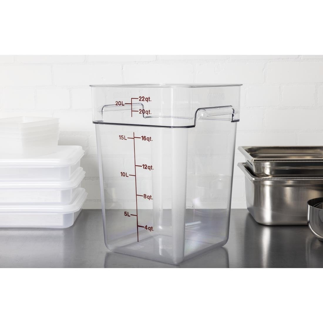 Cambro Square Polycarbonate Food Storage Container 20.8 Ltr (Pack of 6) - DB012 Cambro