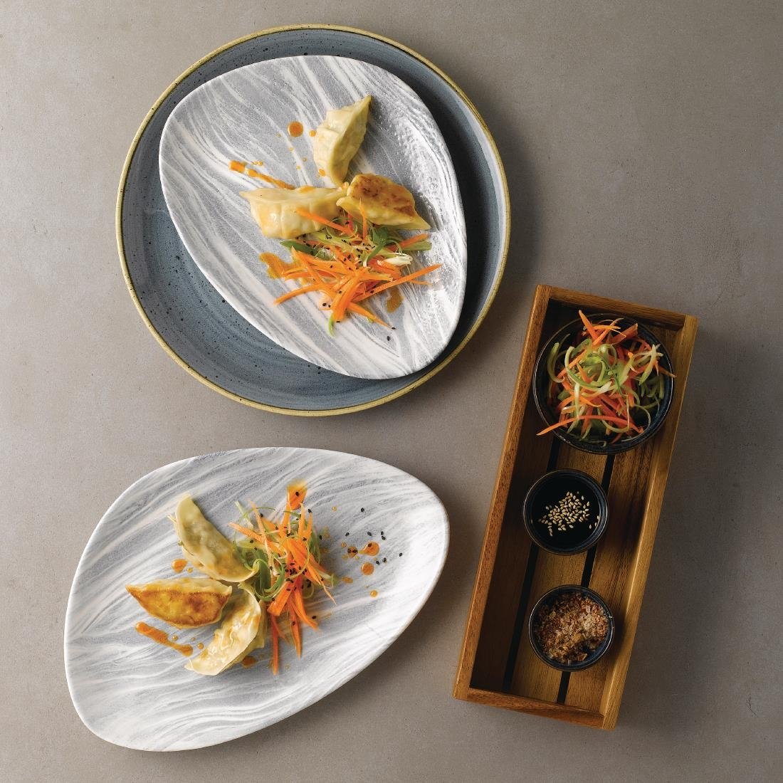 Churchill Fluid Triangle Chef Plates Pearl Grey 205 x 304mm (Pack of 6) - DF729 Plates Churchill