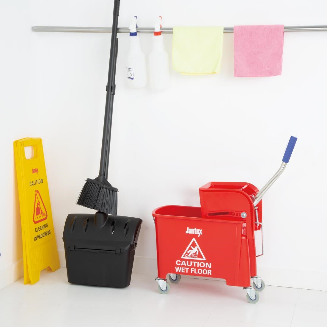 Jantex Kentucky Red Mop Bucket and Wringer 20Ltr - DL912 Jantex