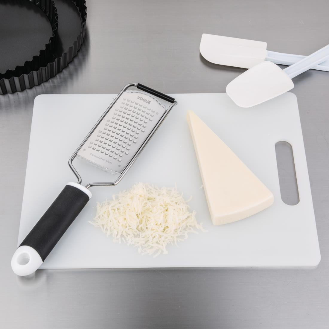 Vogue Narrow Blade Medium Grater - DM025 Vogue