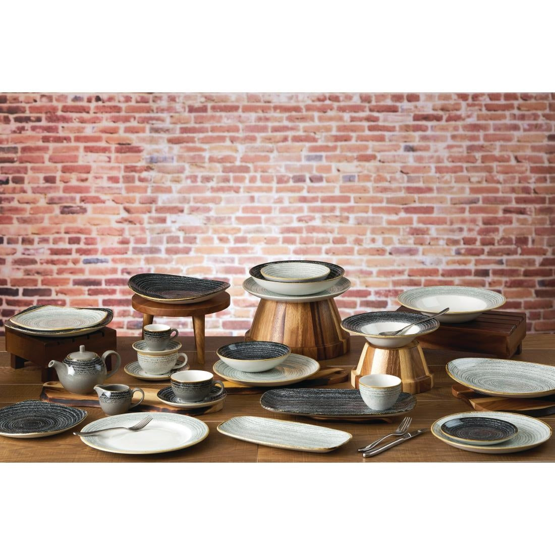 Churchill Studio Prints Homespun Charcoal Black Teapot 426ml (Pack of 4) - DM434 Churchill Super Vitrified Churchill