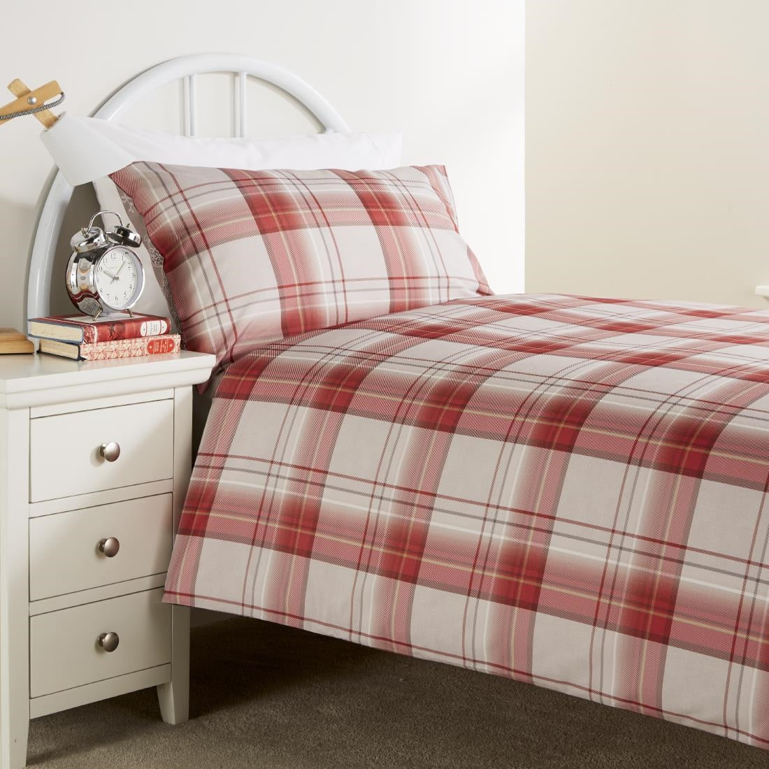Mitre Essentials Chatsworth Hardwick Taupe/Connel Claret Pillowcase - DS701 Mitre Essentials