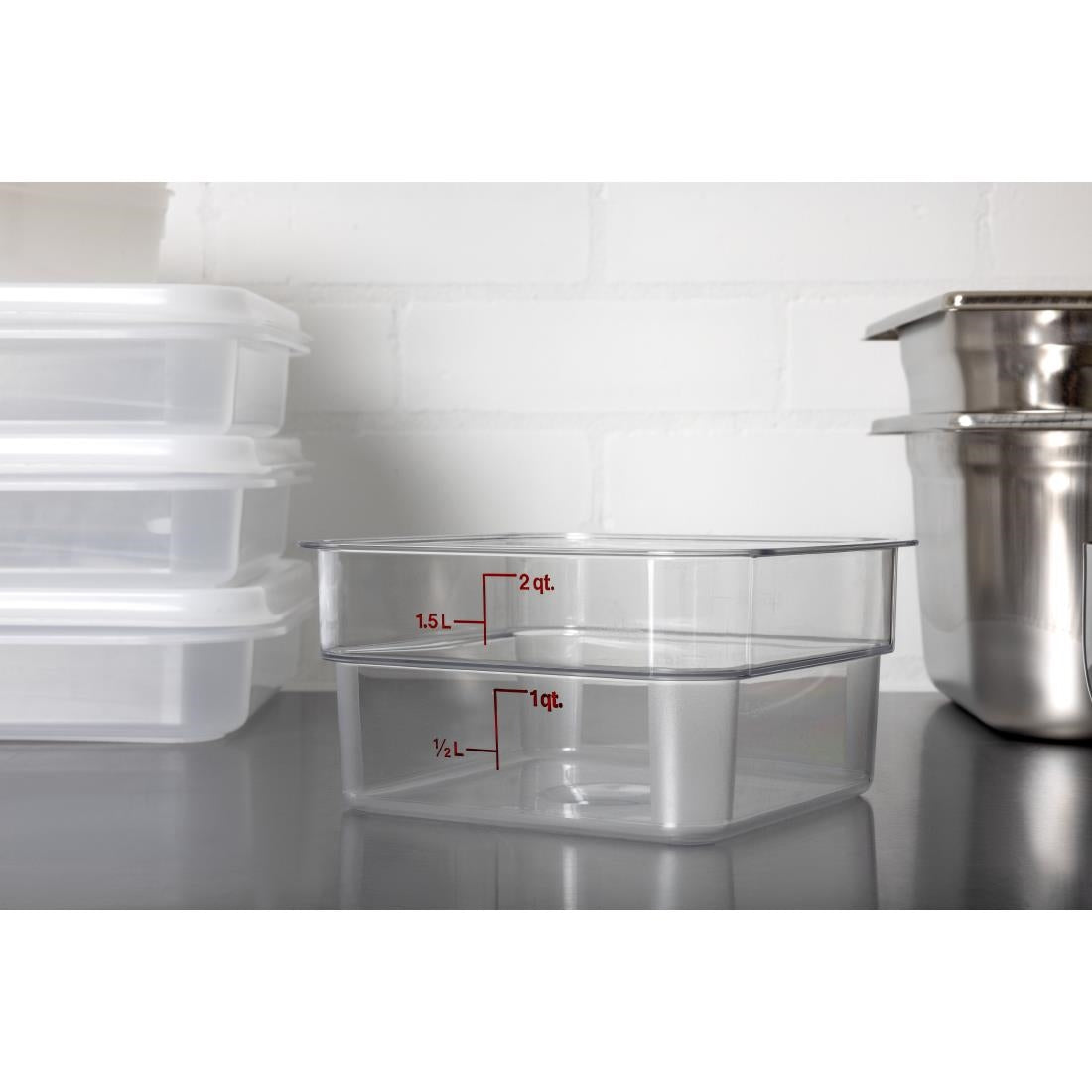 Cambro Square Polycarbonate Food Storage Container 1.9 Ltr (Pack of 6) - DT195 Cambro