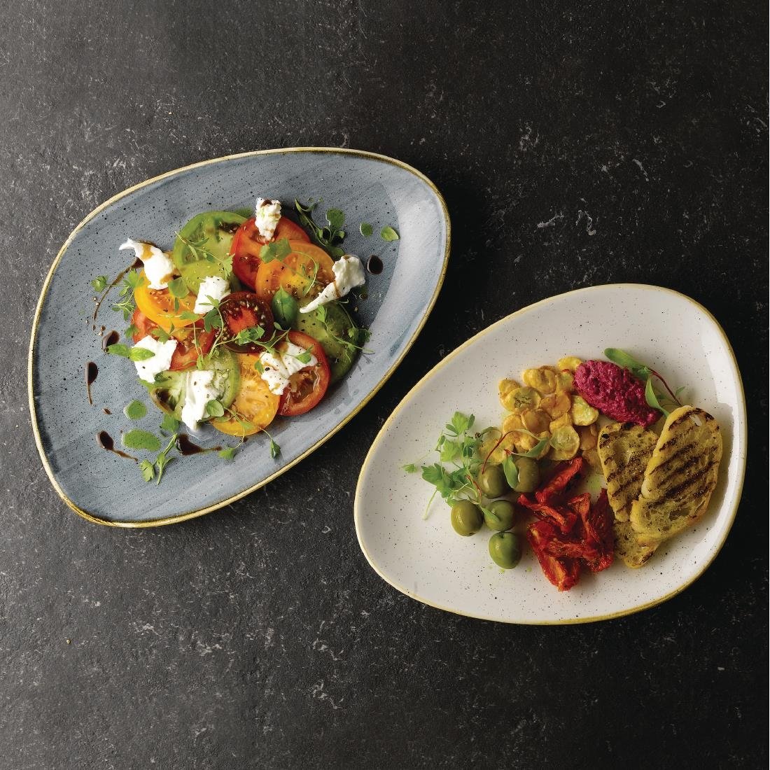 Churchill Stonecast Triangular Plates Barley White 265mm (Pack of 12) - DY874 Plates Churchill