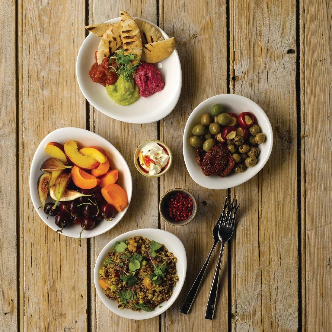 Churchill Bit on the Side Round Dish White 185mm (Pack of 12) - DY859 Churchill Super Vitrified Churchill