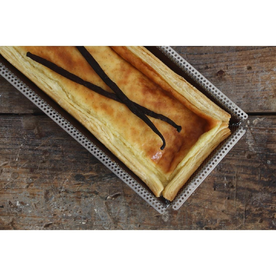 De Buyer Perforated Tart Mould with Removable Base 350x100x35mm - DZ732 De Buyer