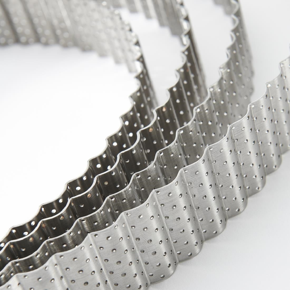De Buyer Perforated Fluted Stainless Steel Tart Ring 200mm - DZ740 De Buyer