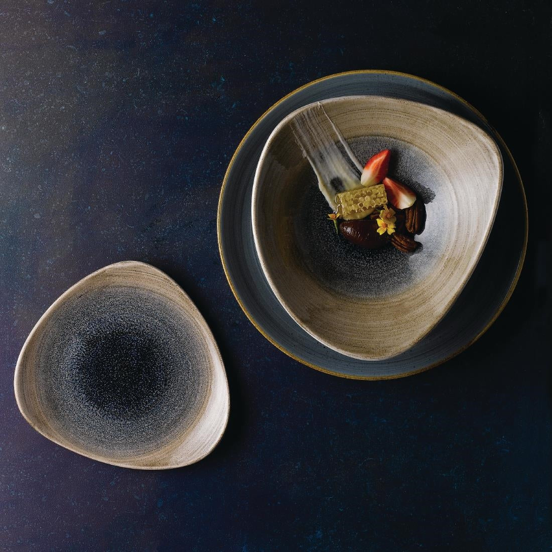 Churchill Stonecast Aqueous Triangular Plates Bayou Taupe 192mm (Pack of 12) - FA666 Plates Churchill