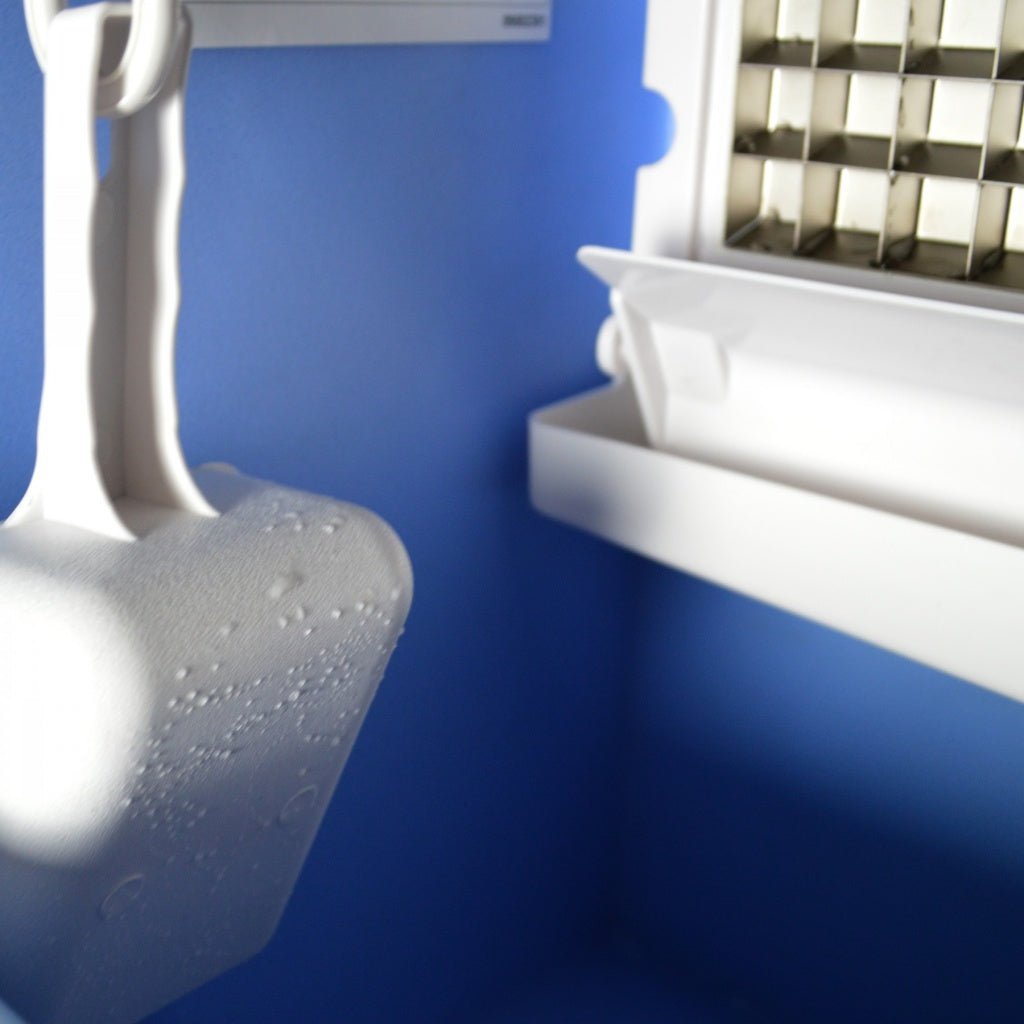 Blizzard Ice Cube Maker 36kg/24hr Output 15kg Storage - BIM40 Ice Machines Blizzard