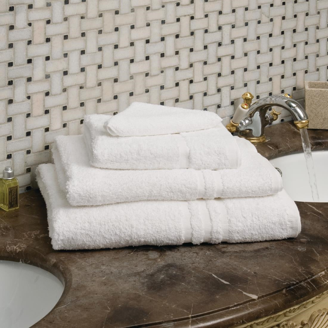Mitre Essentials Capri Bath Sheet White - GT751  Mitre Essentials   