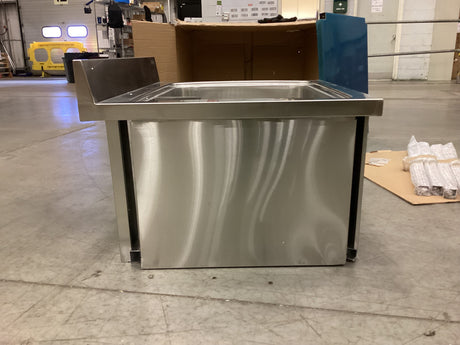Empire Single Pot Wash Sink – Stainless Steel Catering Sink with Undershelf | PW-800-CB-1 - Graded Item Pot Wash Sinks Empire