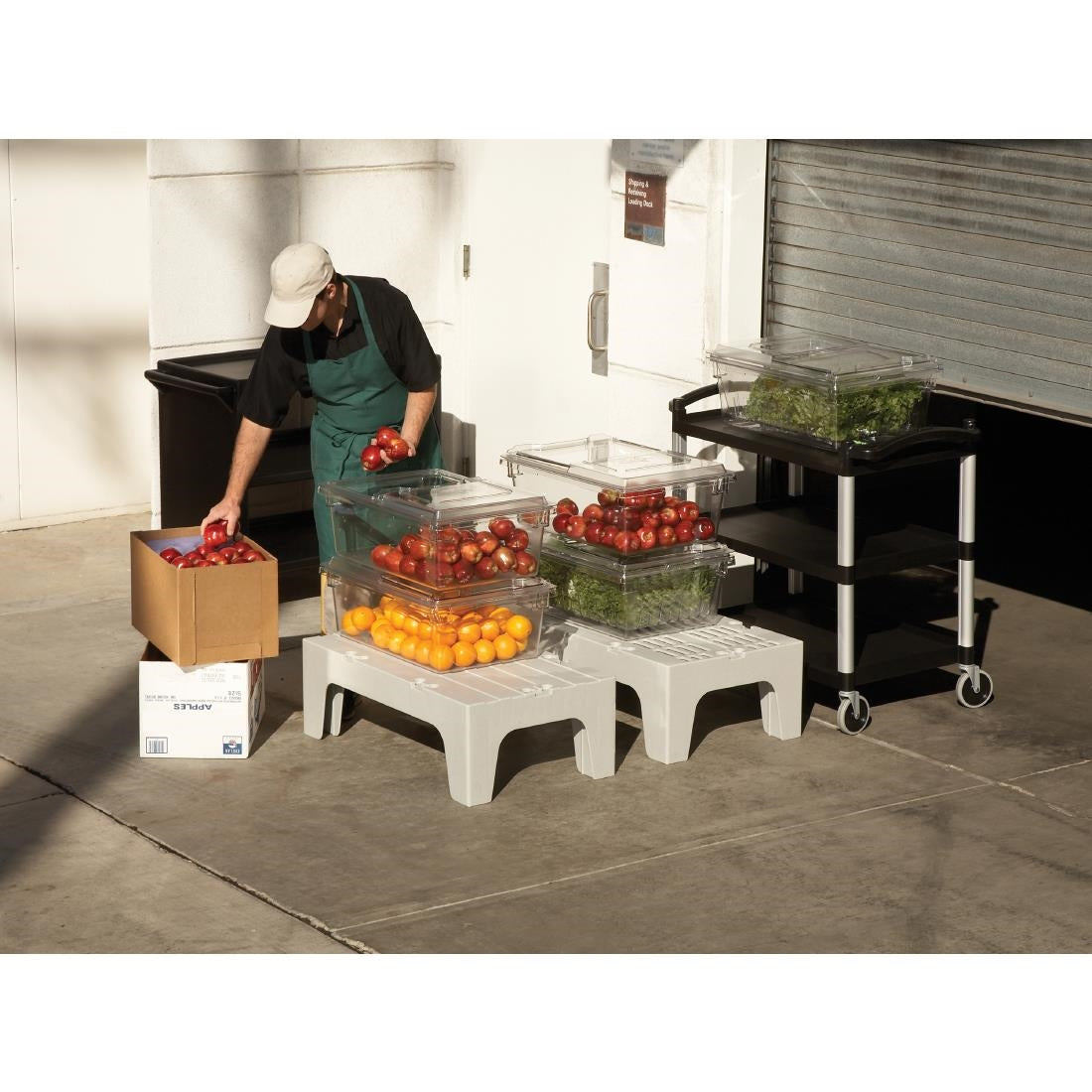 Cambro Three Shelf Utility Cart BC340KD110 - CT400  Cambro   