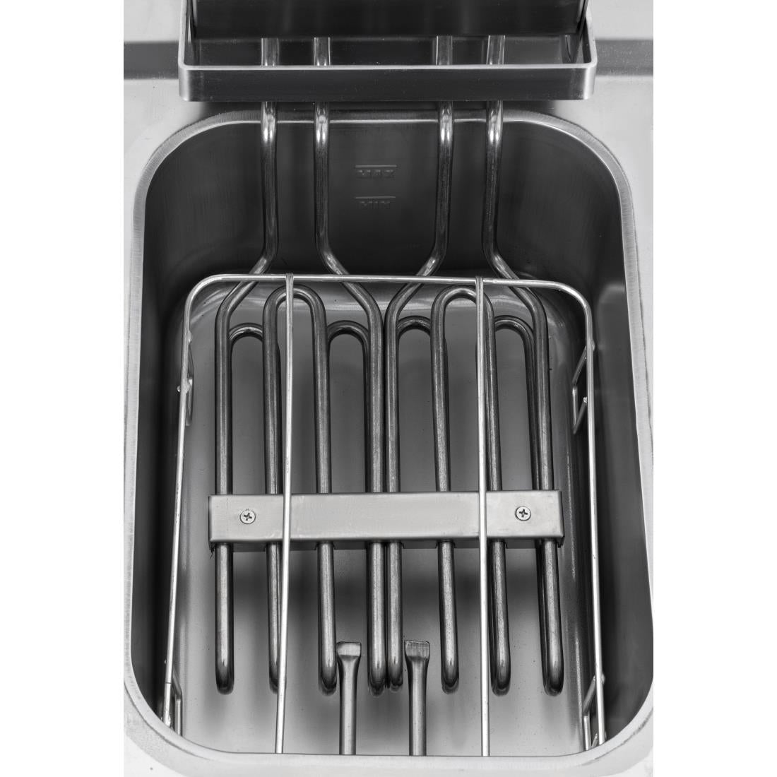 Buffalo 600 Series Single Tank Electric Fryer 8Ltr - CU476 Countertop Electric Fryers Buffalo