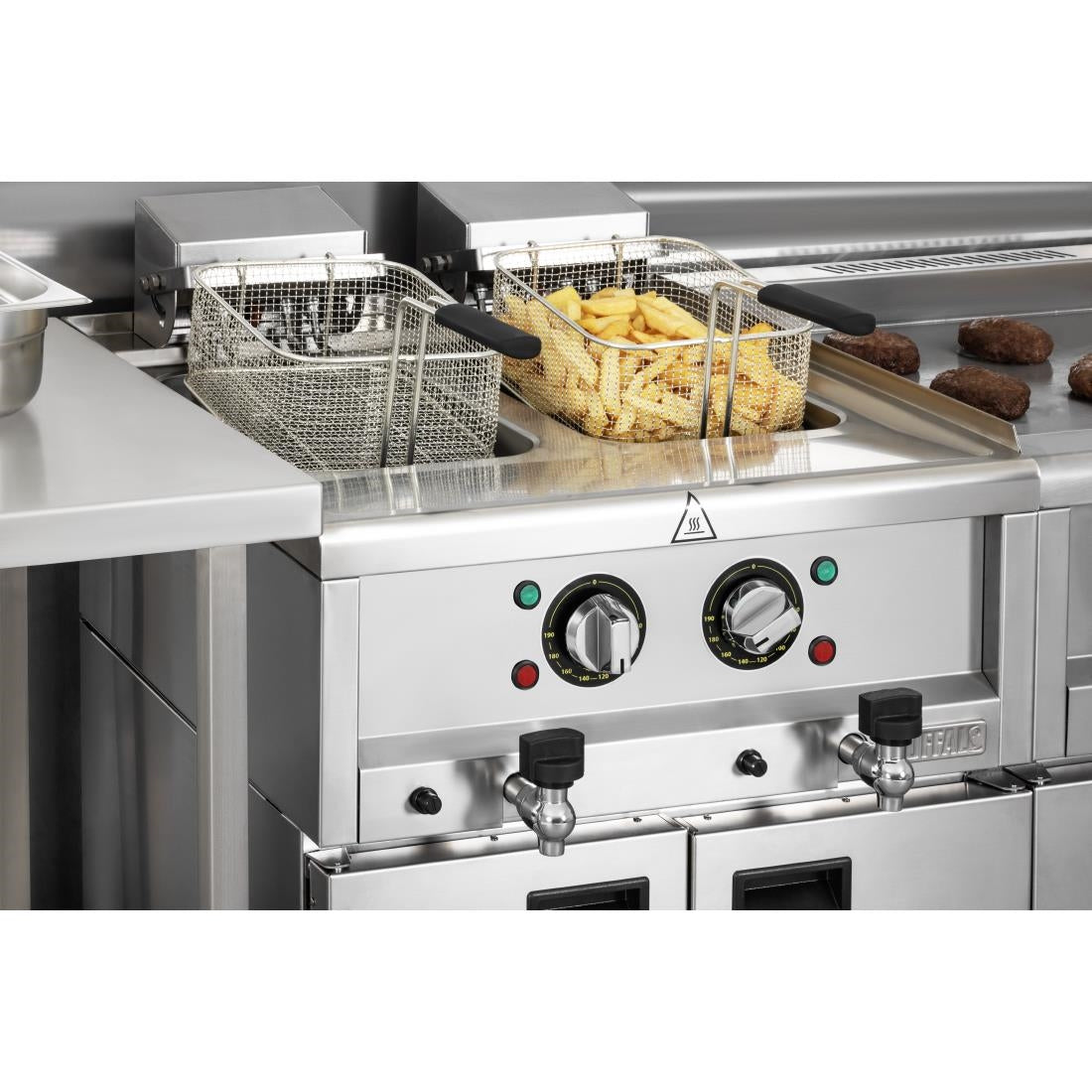 Buffalo 600 Series Twin Tank Electric Fryer 2 x 8Ltr - CU477 Countertop Electric Fryers Buffalo
