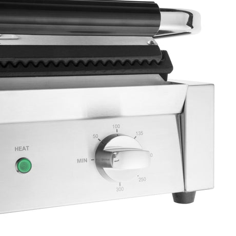 Buffalo Bistro Ribbed Contact Grill - CU600 Contact Grills & Panini Makers Buffalo