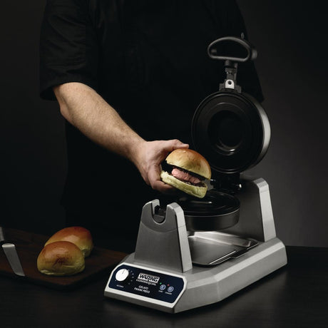 Waring Commercial Gelato Panini Press WWPG180E - CW554 Waffle Makers Waring