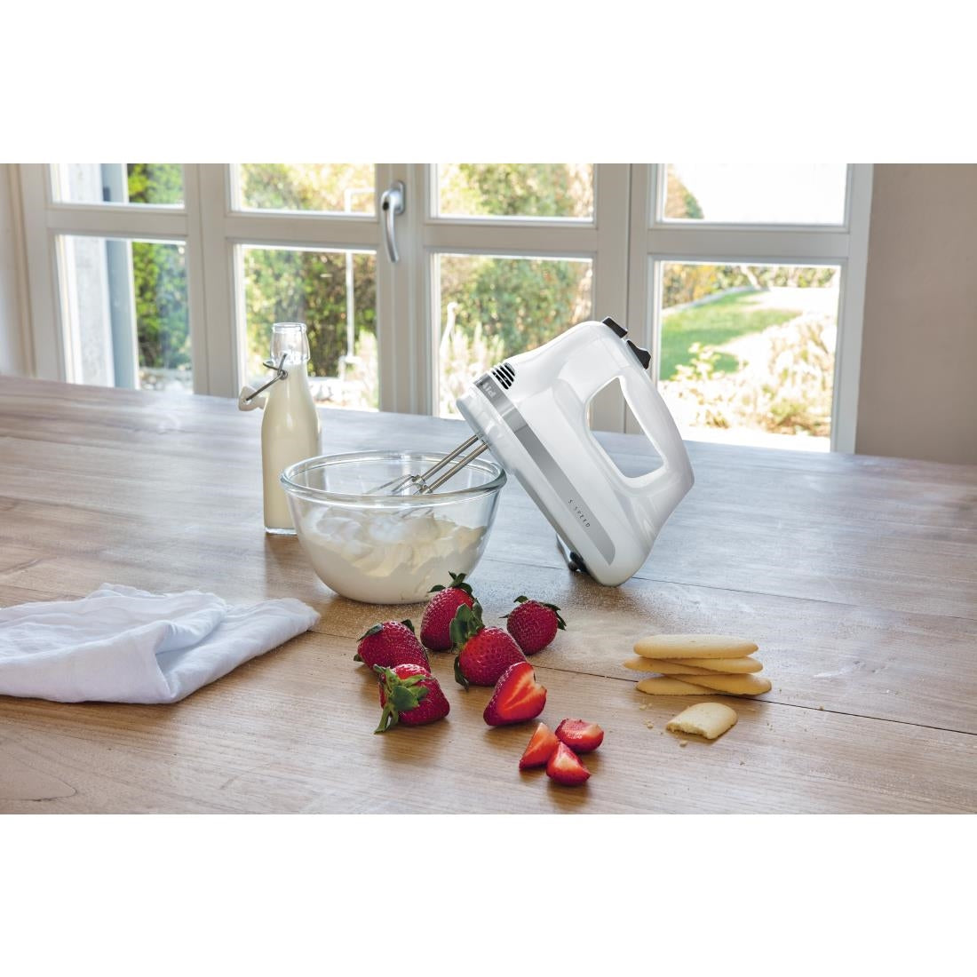 KitchenAid Classic 5-speed Hand Mixer 5KHM5110BWH - CX926  Kitchenaid   