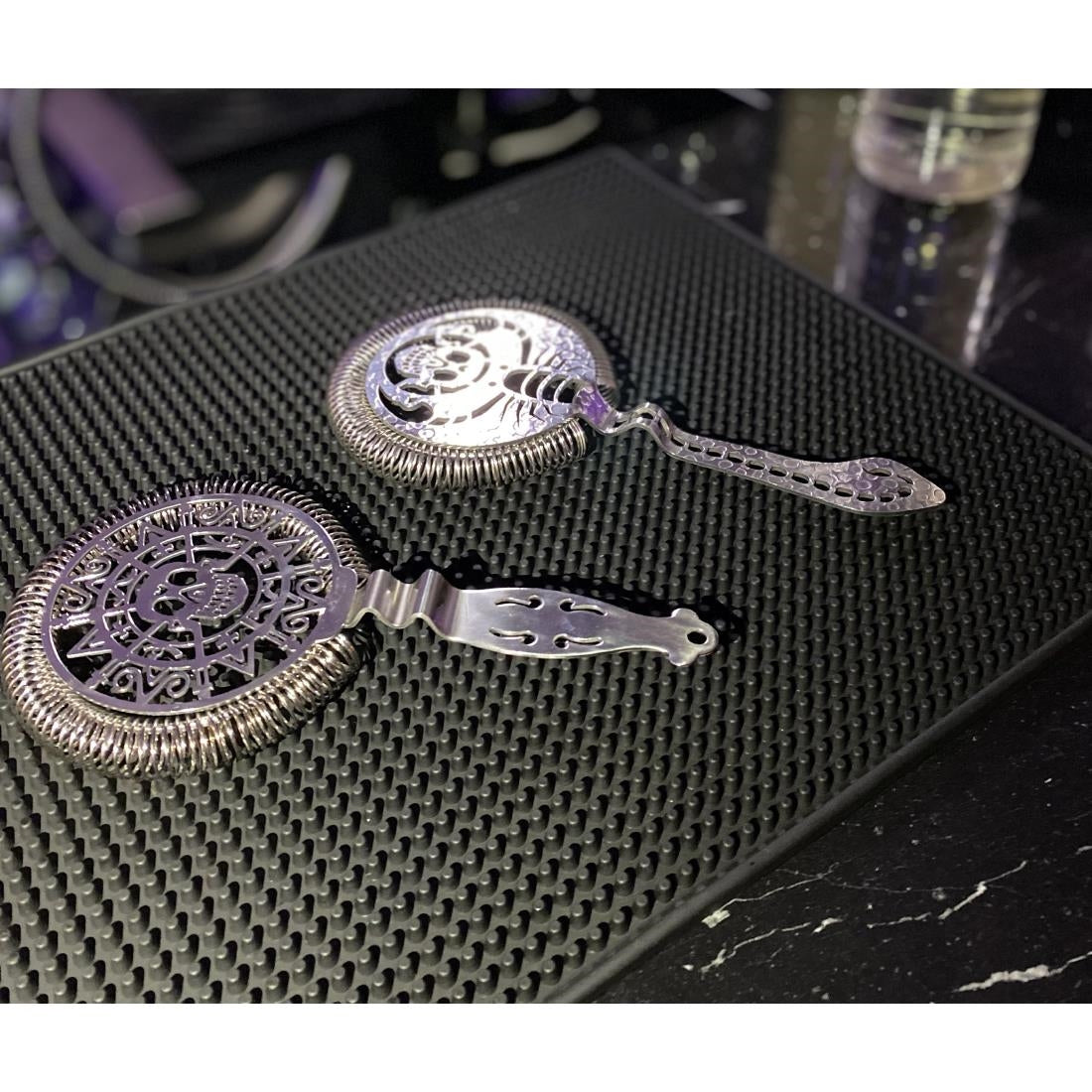 Beaumont Stainless Steel Skull Throwing Strainer - CZ660  Beaumont   