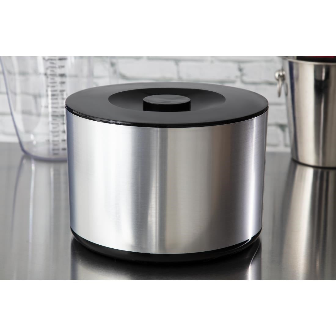 Beaumont Insulated Ice Bucket with Lid 10 Ltr - D848  Beaumont   
