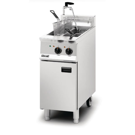 Lincat Opus 800 Twin Tank Twin Basket Free Standing Electric Filtration Fryer OE8105/OP - DM520 Freestanding Electric Fryers Lincat
