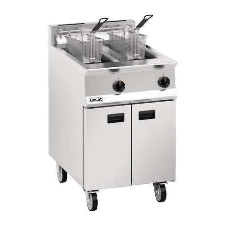 Lincat Opus 800 Twin Tank Twin Basket Free Standing Propane Gas Fryer OG8111 - DM538-P Freestanding Gas Fyers Lincat