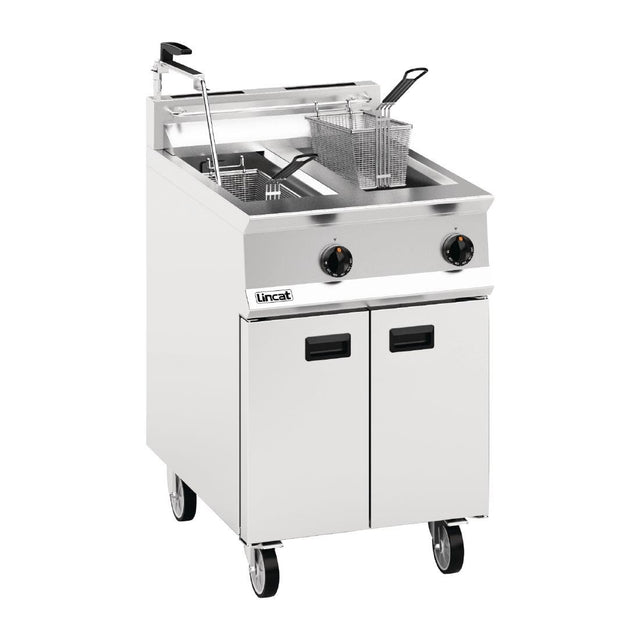 Lincat Opus 800 Twin Tank Twin Basket Free Standing Propane Gas Filtration Fryer OG8111/OP - DM539-P Freestanding Gas Fyers Lincat