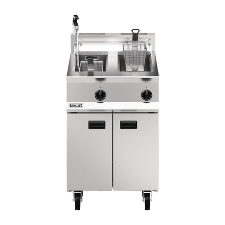 Lincat Opus 800 Twin Tank Twin Basket Free Standing Natural Gas Filtration Fryer OG8111/OP - DM539-N Freestanding Gas Fyers Lincat