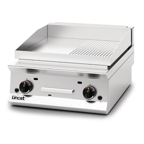 Lincat Opus 800 Half Ribbed Natural Gas Griddle OG8201/R/N - DM546-N  Lincat   
