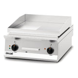 Lincat Opus 800 Half Ribbed Griddle OE8205/R - DM549  Lincat   
