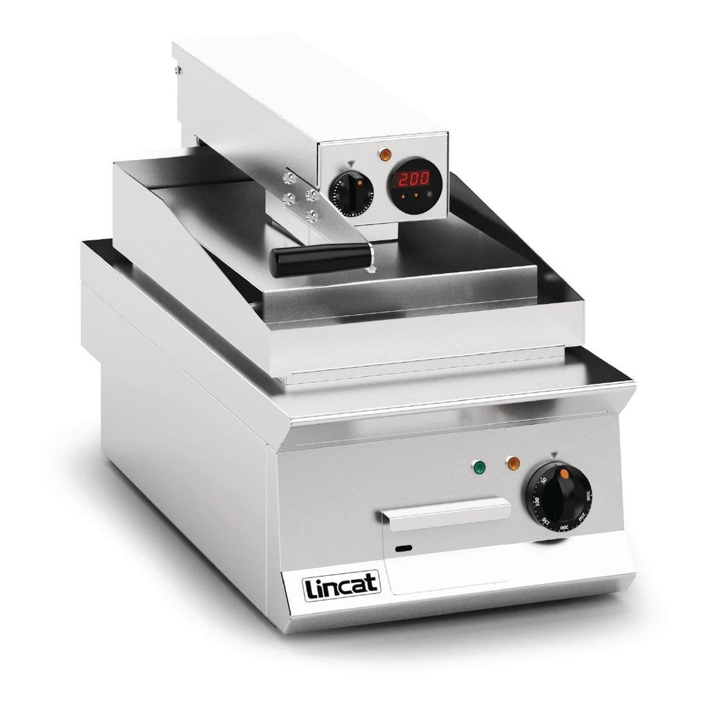 Lincat Opus 800 Ribbed Clam Griddle OE8211/R - DM577  Lincat   