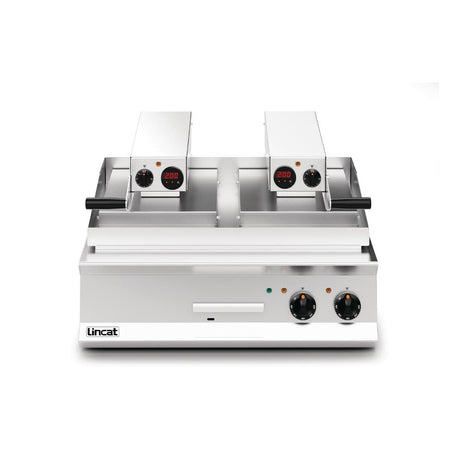 Lincat Opus 800 Clam Griddle OE8210 - DM555  Lincat   