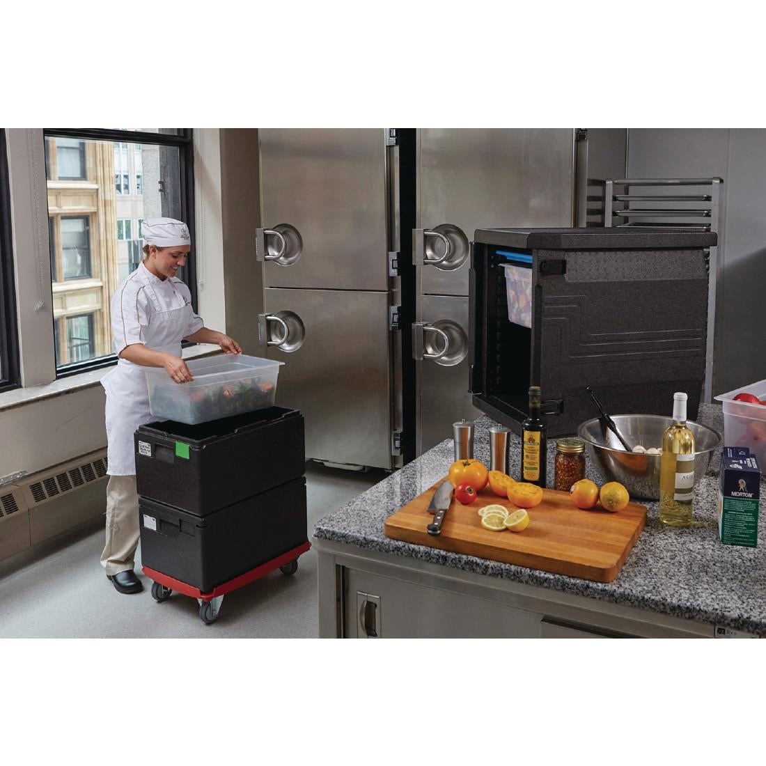 Cambro EPP Camdolly for GN 1/1 Front and Top Loading CamGo Boxes - DW569  Cambro   