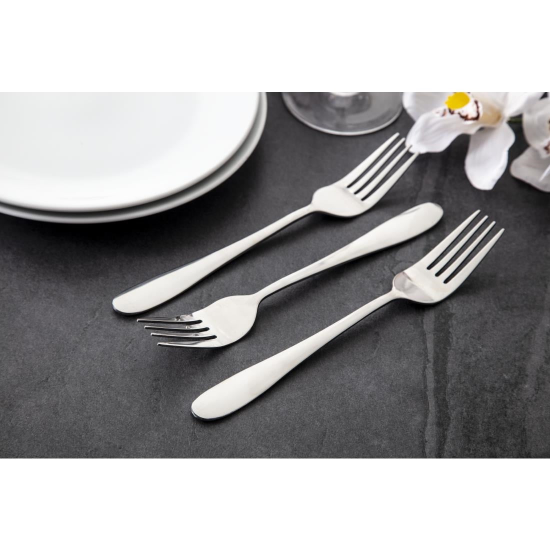 Utopia Manhattan Table Forks (Pack of 12) - DY355  Utopia   