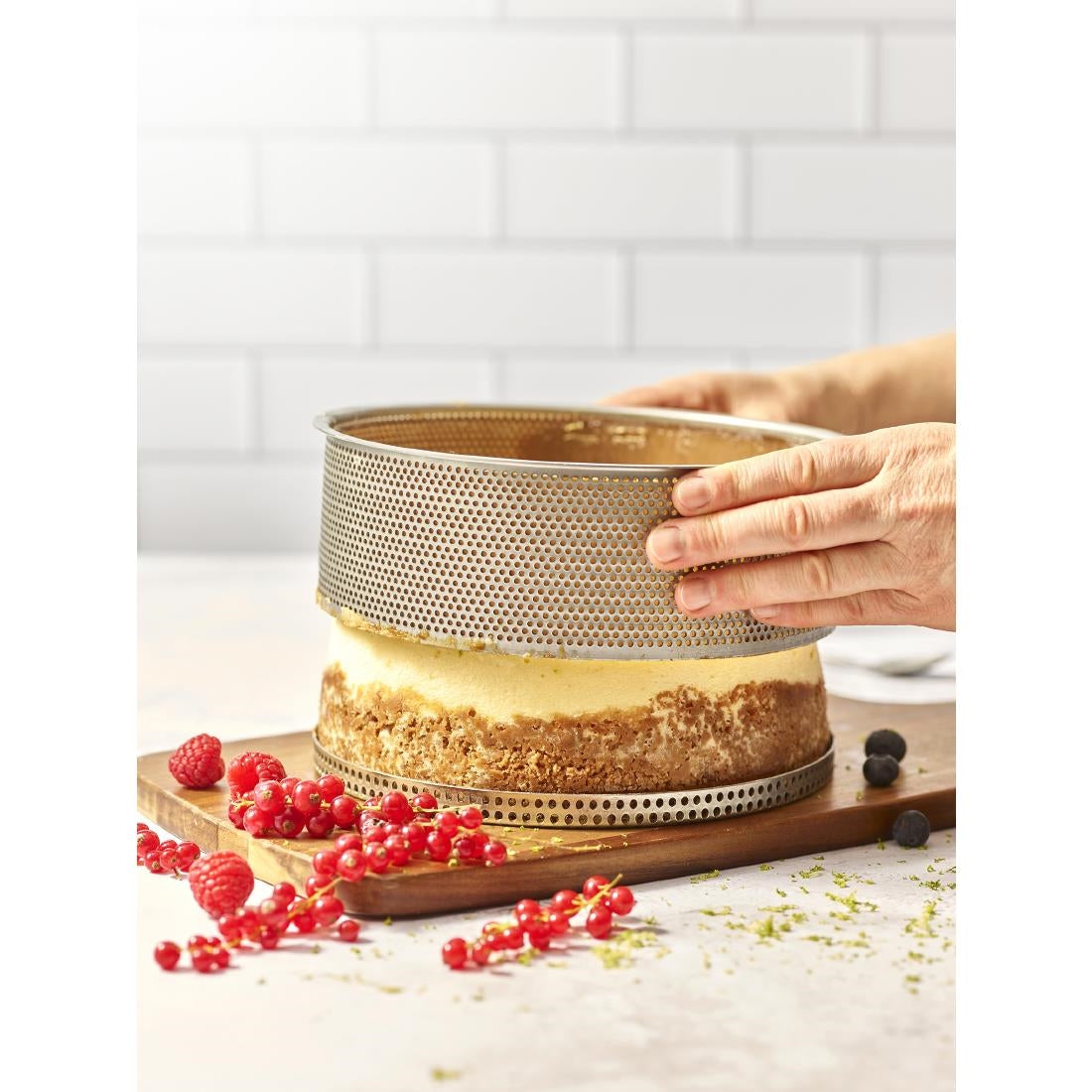 De Buyer Perforated Cheesecake Mould with Removable Base 200x65mm - DZ733  De Buyer   