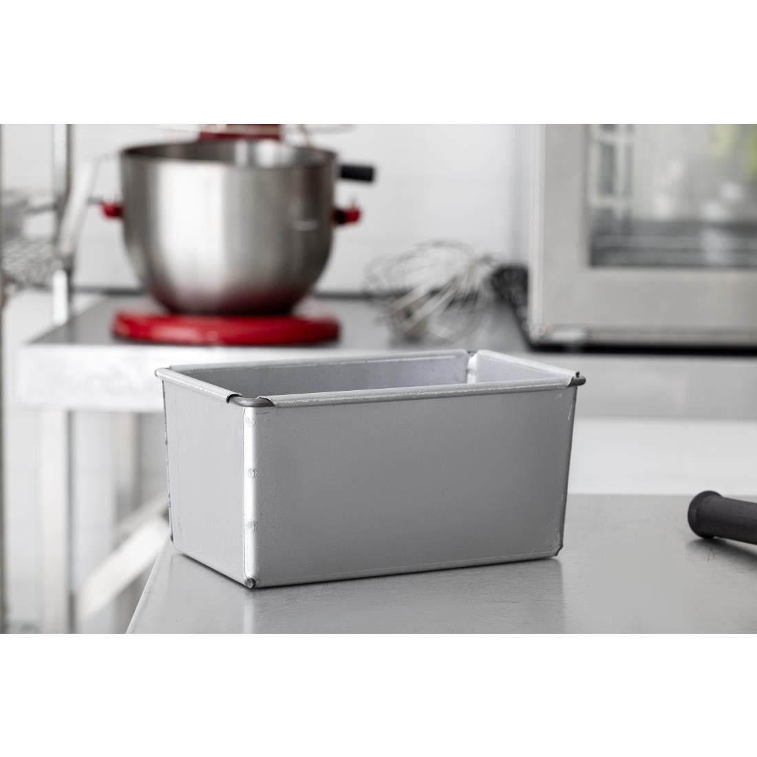 Loaf Tin 210 x 108mm - E815  Non Branded   