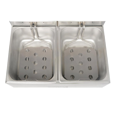 Buffalo Twin Tank Twin Basket 2x5Ltr Countertop Fryer 2x2.8kW - FC257  Buffalo   