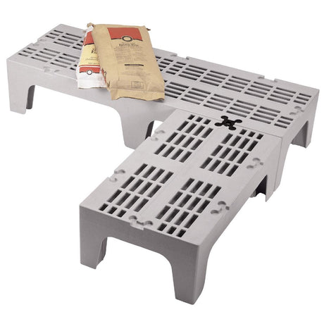 Cambro Dunnage Rack 300 x 533 x 915mm - FE720  Cambro   