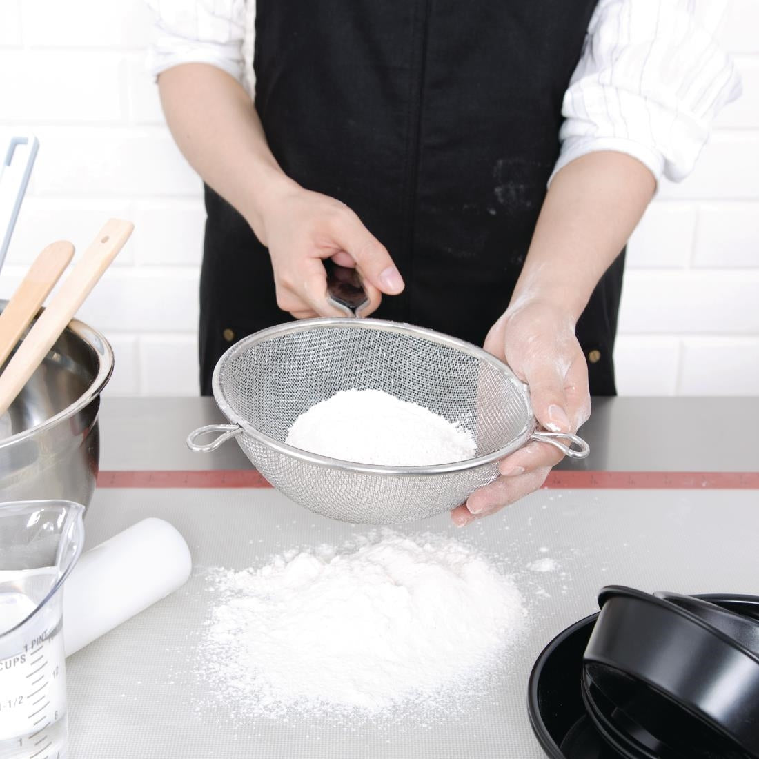 Vogue Heavy Duty Sieve 180mm - FE741  Vogue   