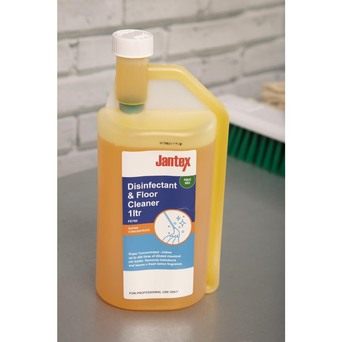 Jantex Disinfectant and Floor Cleaner Super Concentrate 1Ltr - FE780  Jantex   