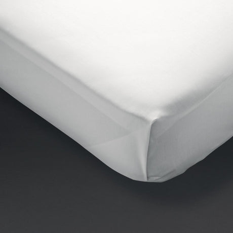Mitre Essentials Spectrum Flat Sheet White Double - GT868  Mitre Essentials   